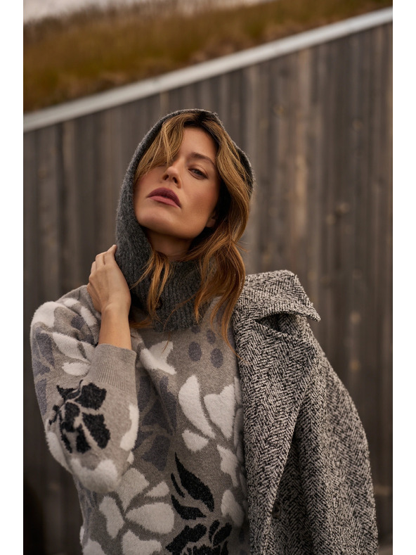 Moodo Siv pulover z ovratnikom Moodo