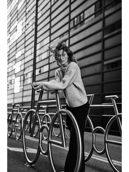 Moodo Béžasti pulover z biseri Moodo