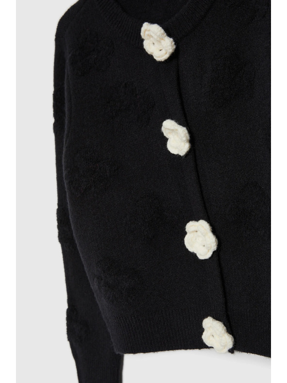 Moodo Črn kardigan s cvetlično aplikacijo Moodo