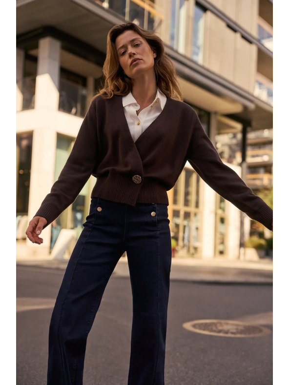 Moodo Rjav kardigan z okrasnim gumbom Moodo