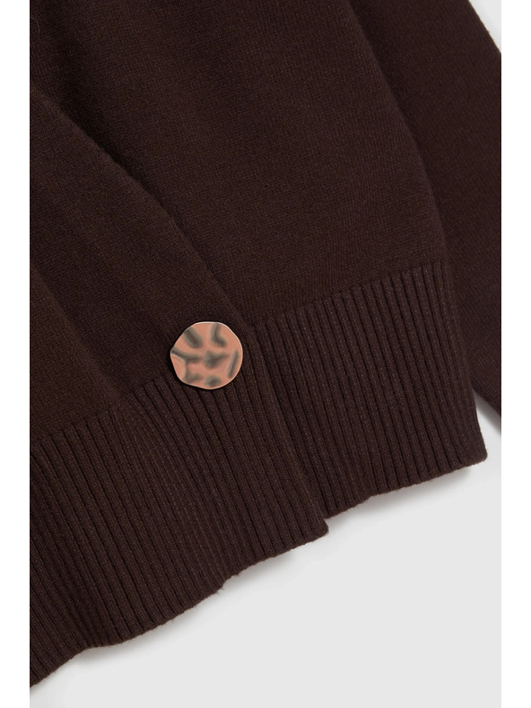 Moodo Rjav kardigan z okrasnim gumbom Moodo