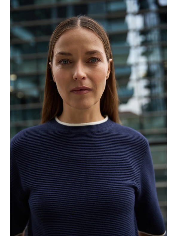 Moodo Temno moder pulover s kratkimi rokavi Moodo