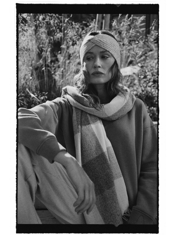 Moodo Šal v kockah bež Moodo