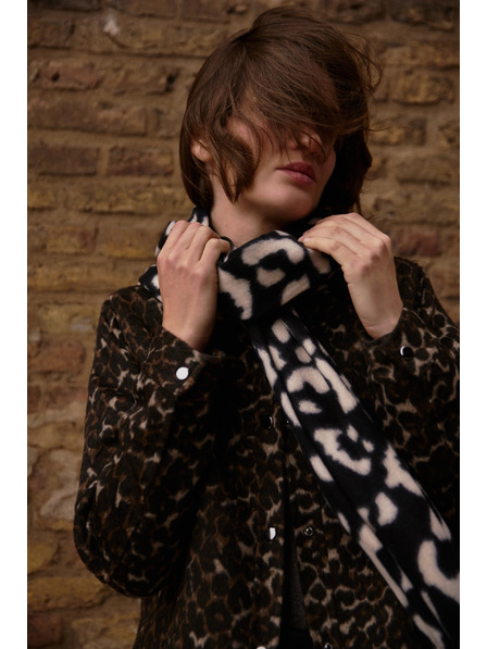 Moodo Kremast šal z leopardjim vzorcem Moodo