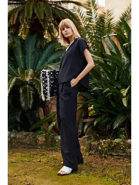 Moodo Velika torba s třepotajočimi se resami, črna Moodo