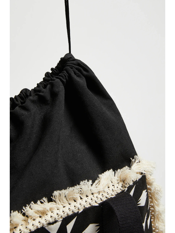 Moodo Velika torba s třepotajočimi se resami, črna Moodo