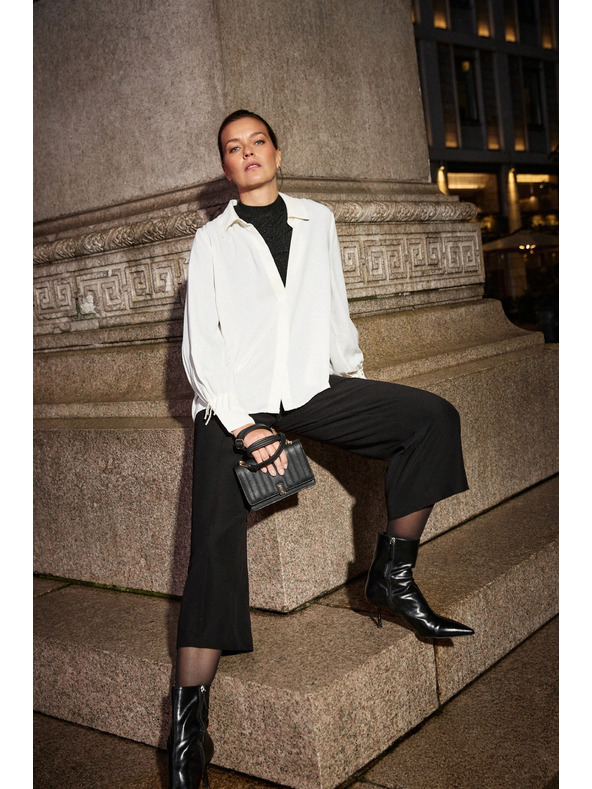 Moodo Majhna črna torbica z dolgimi ročaji Moodo