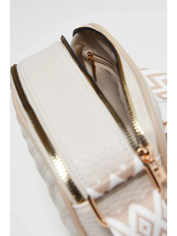 Moodo Bež crossbody torbica Moodo