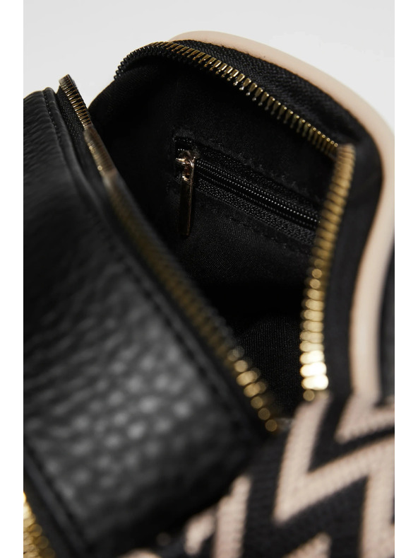Moodo Črna crossbody torbica Moodo
