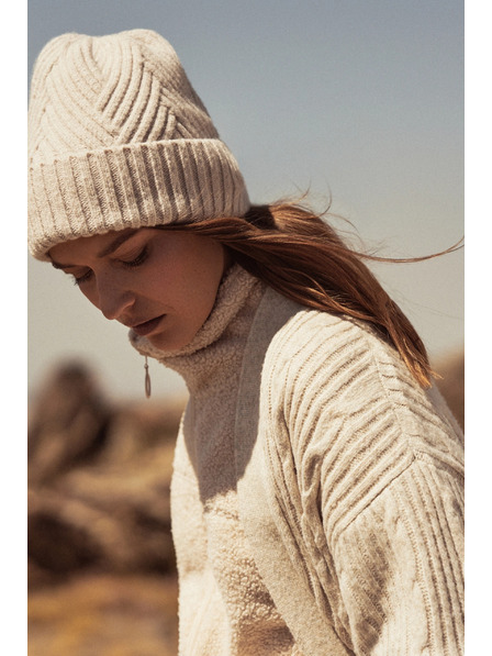 Moodo Topla kapa z volno bež Moodo