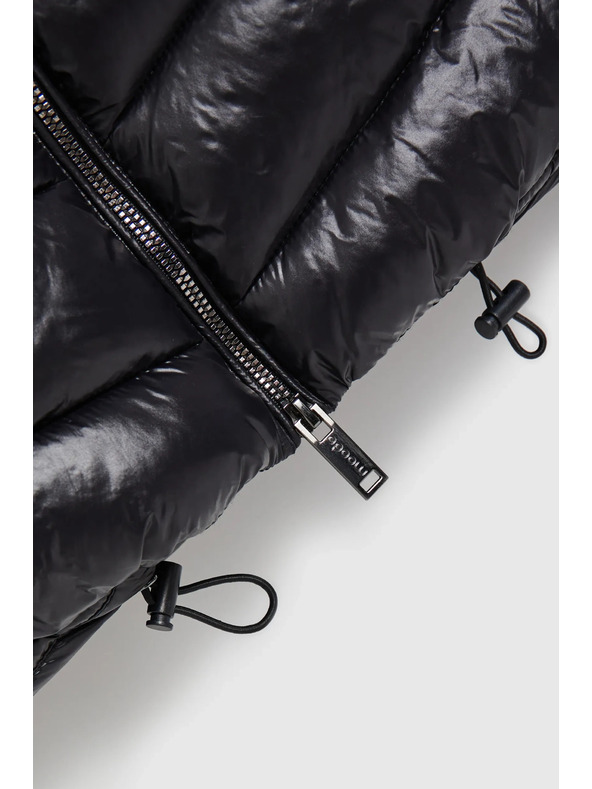 Moodo Prešit telovnik na zadrgo črn Moodo