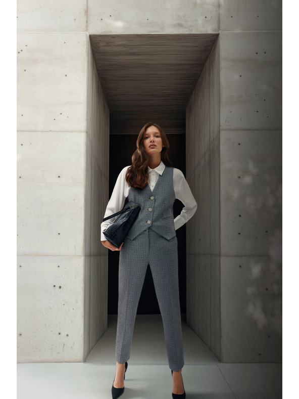 Moodo Elegantni telovnik siv s srebrnimi gumbi Moodo