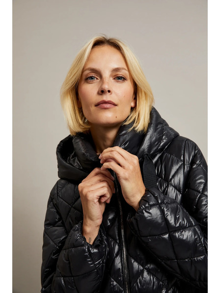 Moodo Kratka prešita jakna s kapuco črna Moodo