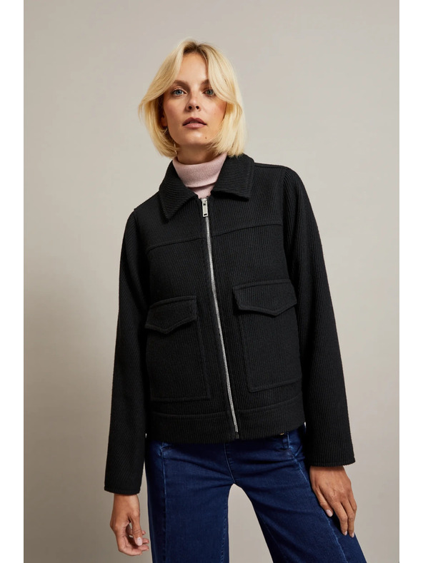 Moodo Črna jakna z velikimi žepi Moodo