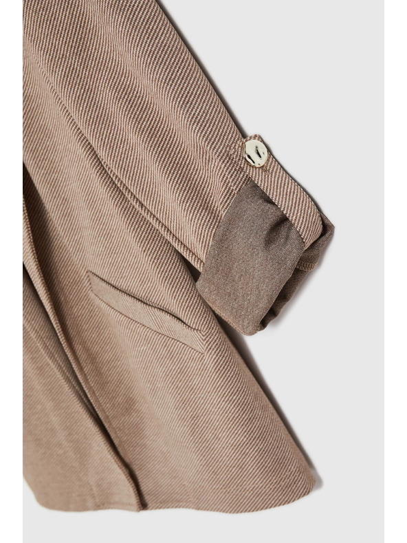 Moodo Suknjič z zavihani rokavi bež Moodo