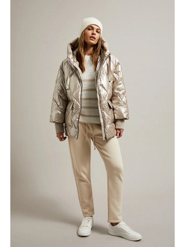 Moodo Prešita jakna z velikimi žepi bež Moodo