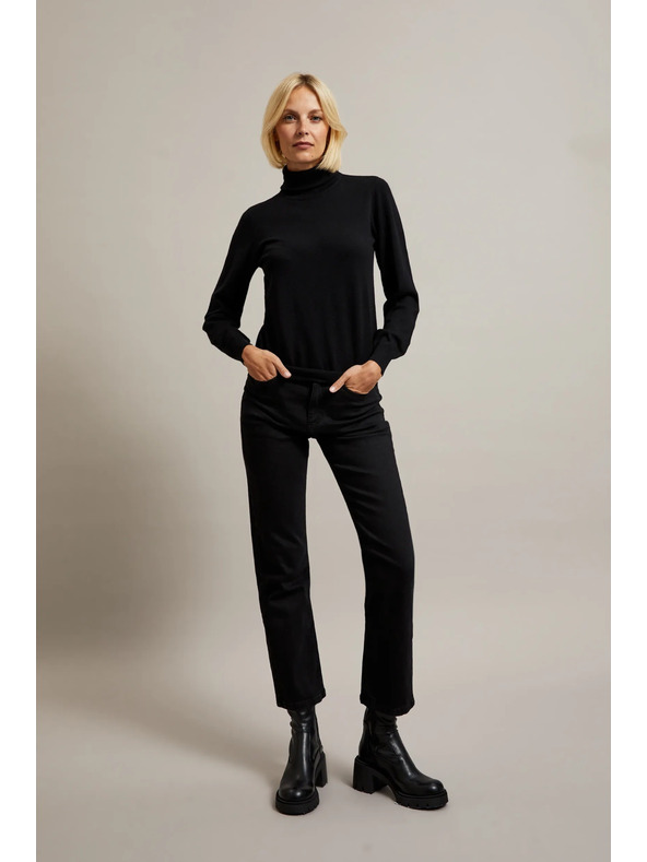 Moodo Črne kavbojke z ravnimi hlačnicami Moodo