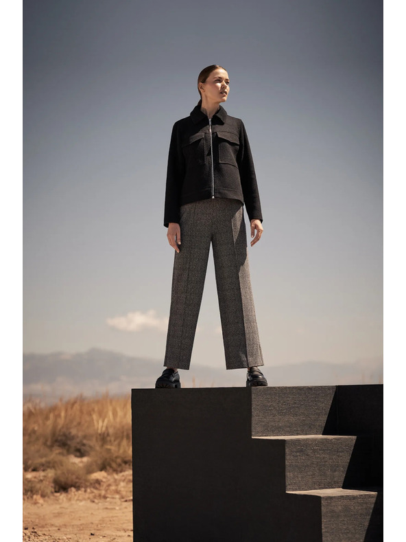 Moodo Sive hlače z ravnimi hlačnicami v vzorcu Moodo