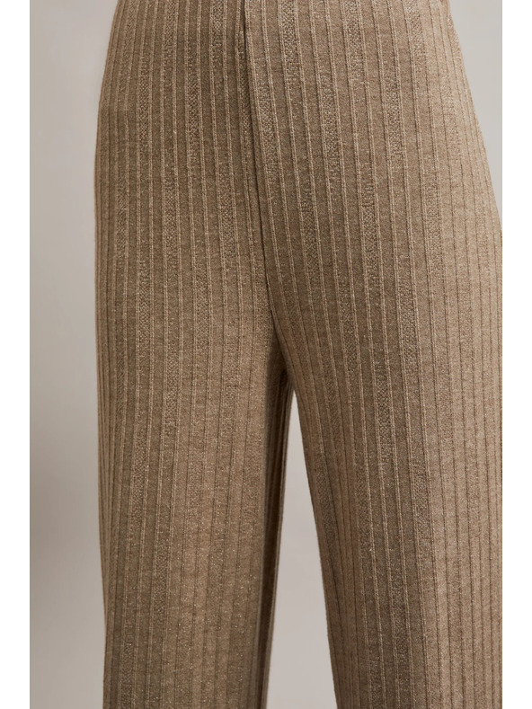 Moodo Rebraste hlače z metalnim nitom bež Moodo