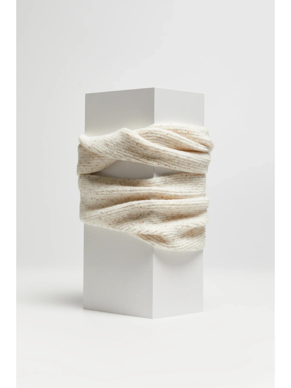 Moodo Bež ovratnik iz strukturiranega materiala Moodo