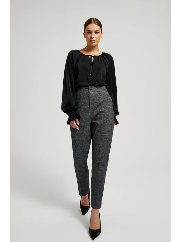 Moodo Črna srajca z nabranimi rokavi in zavezanim izrezom Moodo