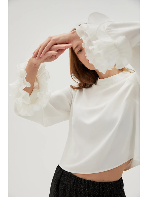 Moodo Bela srajca z volani na rokavih Moodo