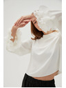 Moodo Bela srajca z volani na rokavih Moodo