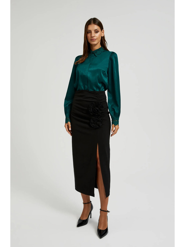 Moodo Zelena srajca s čipko na manšetah in ovratniku Moodo