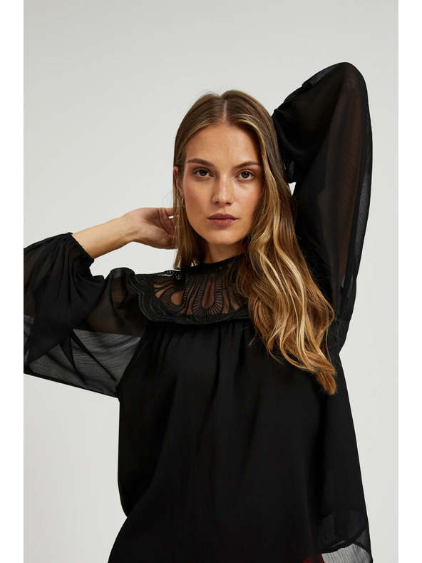 Moodo Črna srajca z okrasnim izrezom Moodo