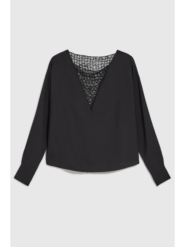 Moodo Črna bluza z ročno prišitimi biseri na izrezu Moodo