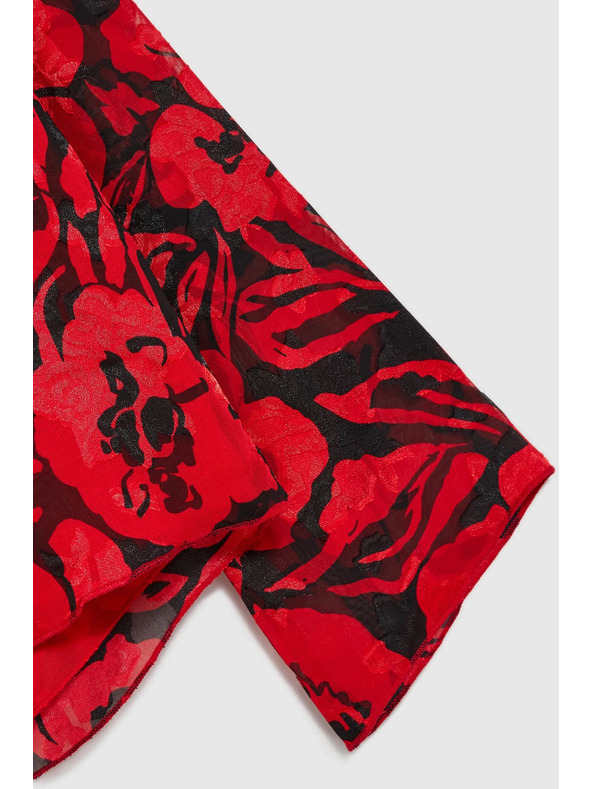 Moodo Črna srajca Moodo s cvetličnim vzorcem in širokimi rokavi