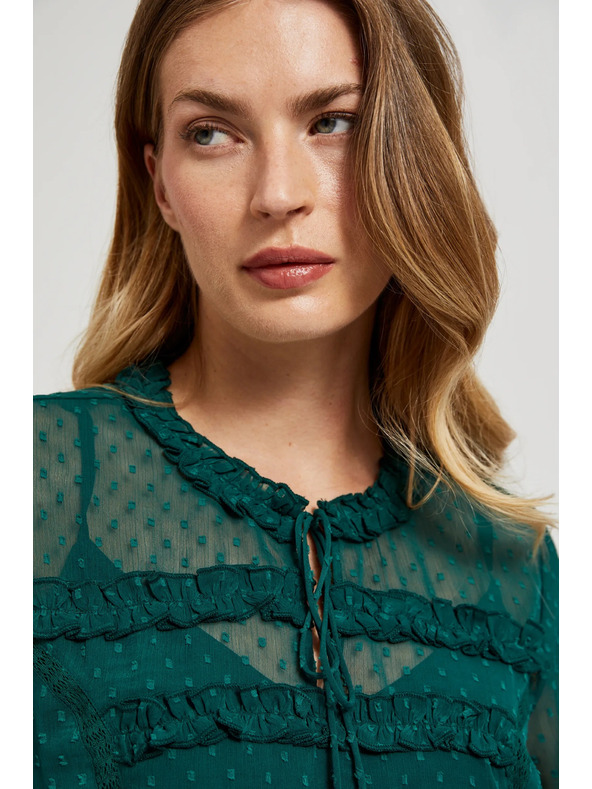 Moodo Zelena srajca z volani in vezavo na izrezu Moodo