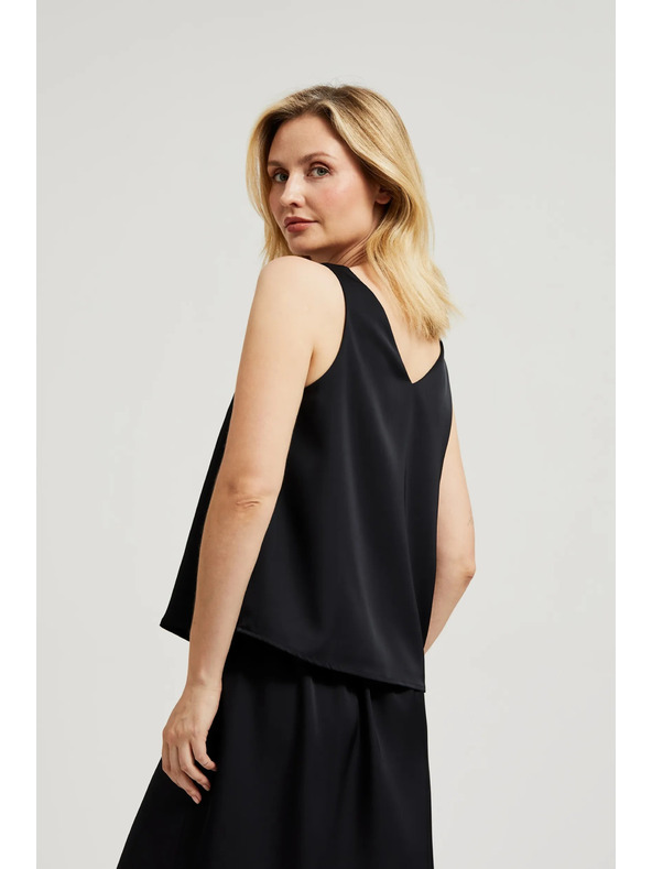 Moodo Gladka srajca z V-izrezom črna Moodo