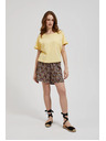 Moodo Rumena majica s žepom in gubani rokavi Moodo