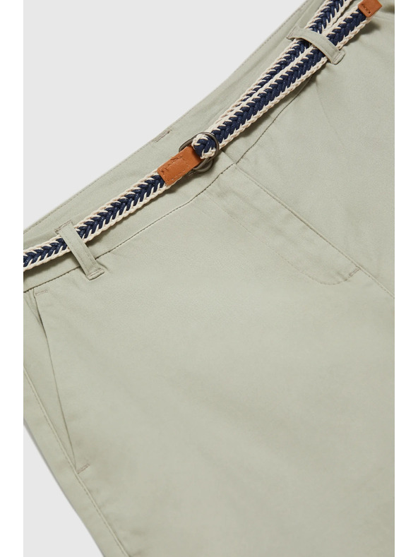 Moodo Bombažne kratke hlače z pasom olivno zelene Moodo