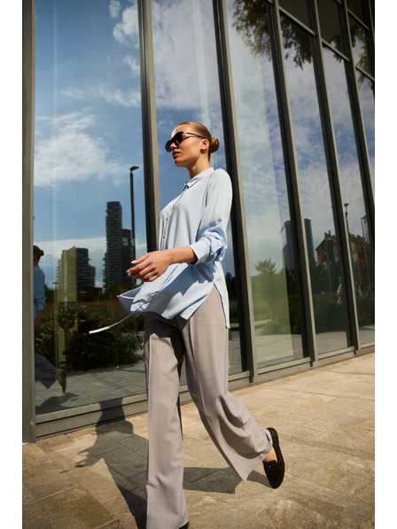 Moodo Svetlo modra bluza z vezavo Moodo