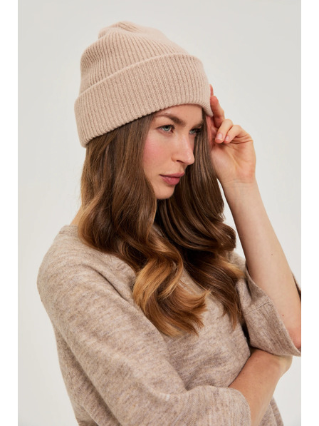 Moodo Kapa z metalnim nitjo bežaste barve Moodo