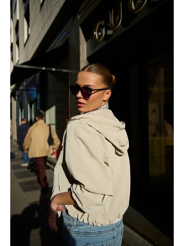 Moodo Tanka jakna s kapuco beige barve Moodo