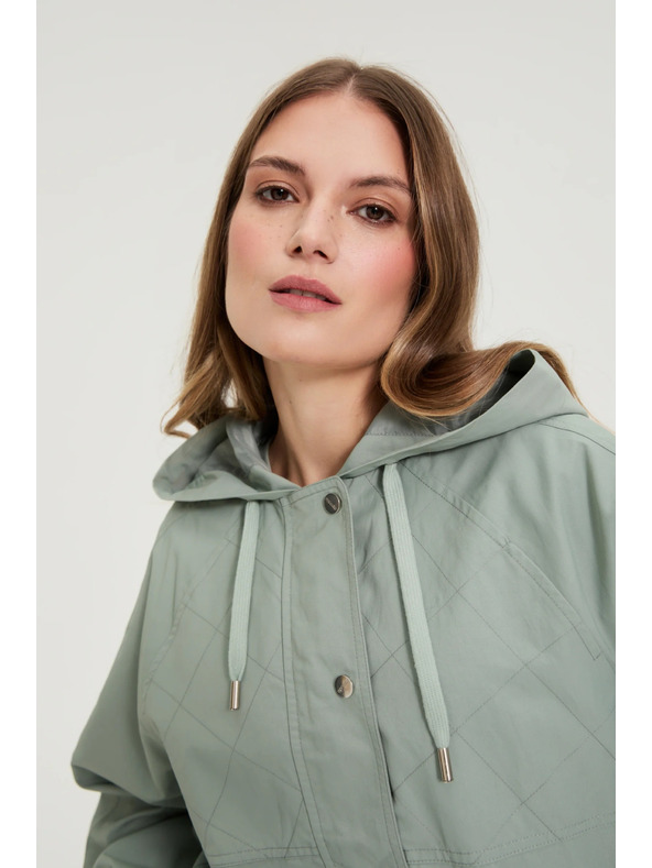 Moodo Kratka jakna olivne barve Moodo