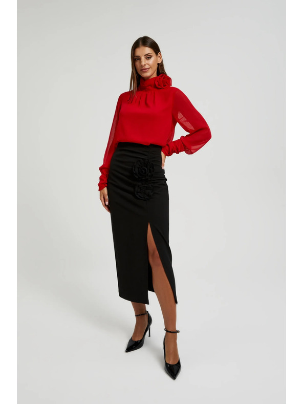 Moodo Elegantna srajca z okrasno vrtnico rdeče barve Moodo