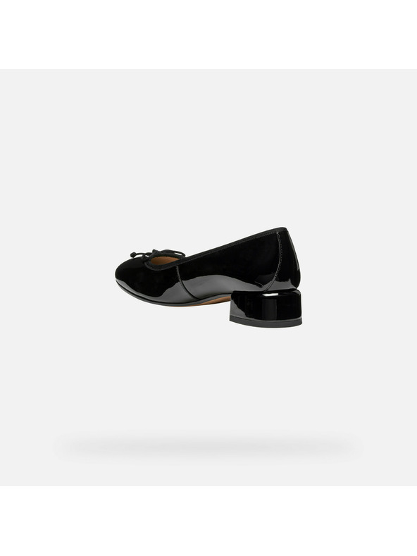 Geox Črne ženske balerinke Geox Floretia