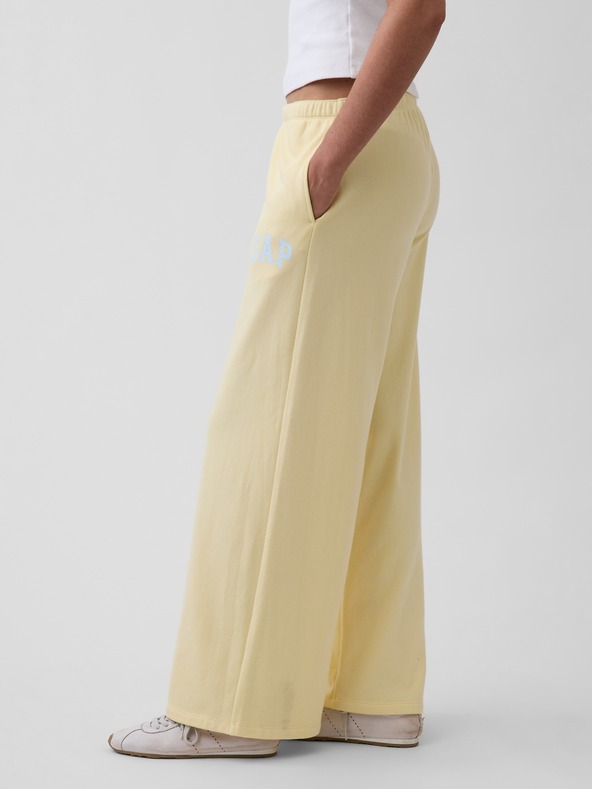 GAP Trenirka z logom Wide-Leg GAP