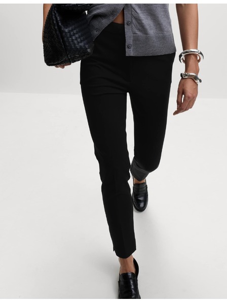 Marks & Spencer Hlače ozkega kroja do gleženj Marks & Spencer črna