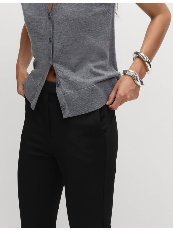 Marks & Spencer Hlače ozkega kroja do gleženj Marks & Spencer črna