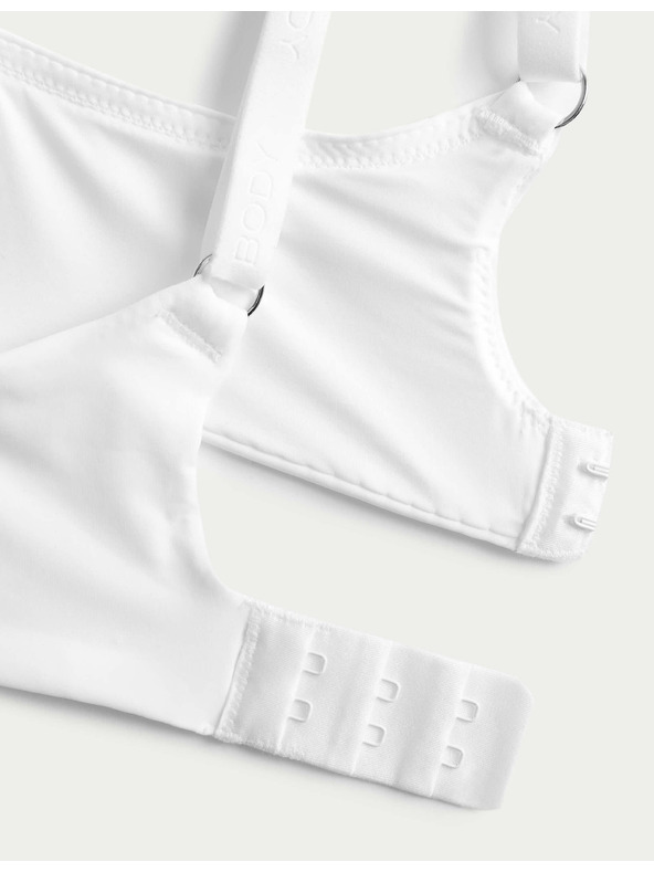 Marks & Spencer Modrček s spodnjo obrobo in polnimi skodelicami, velikost 4, s spodnjo obrobo in polnimi skodelicami, velikost 4, s spodnjo obrobo in polnimi skodelicami. A-E Marks & Spencer bela