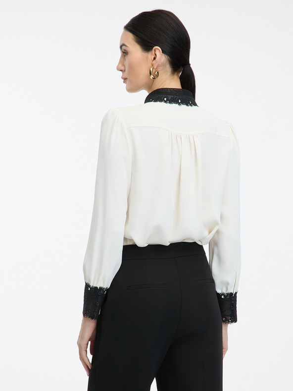 Orsay Krem ženska srajca s kontrastnim ovratnikom ORSAY