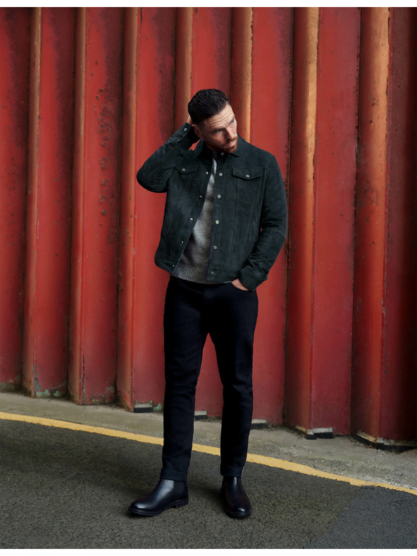 Marks & Spencer Raztegljive kavbojke v japonskem slogu, ozek rez Marks & Spencer črna