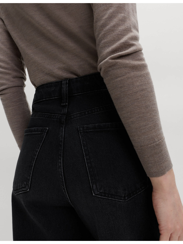 Marks & Spencer Džins z ozkim krojem hlačnic do gležnjev in visokim pasom Marks & Spencer črna