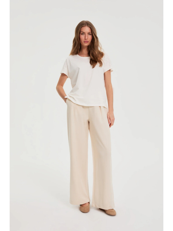 Moodo Bluza z okrasno aplikacijo bela Moodo