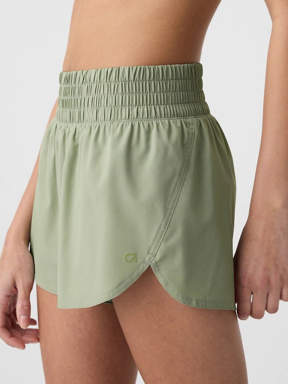 GAP Bežecké športové šortky GapFit 3" stredný pás Runaround GAP